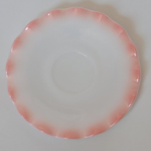 DREAMY Vintage Hazel Atlas Crinoline Pink Ruffled Saucer Milk Glass Plate - Picture 1 of 4
